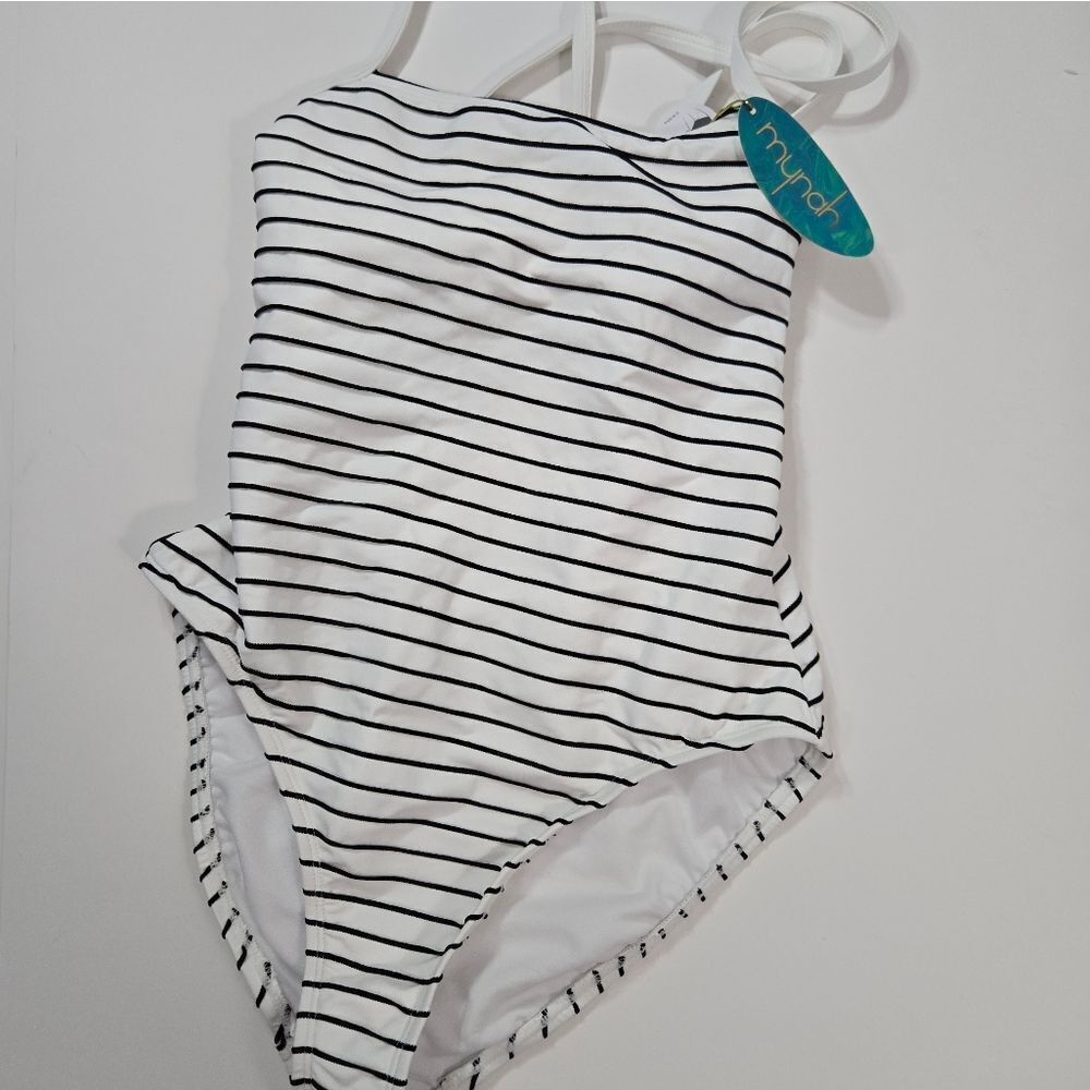 NWT mynah one piece swimsuit